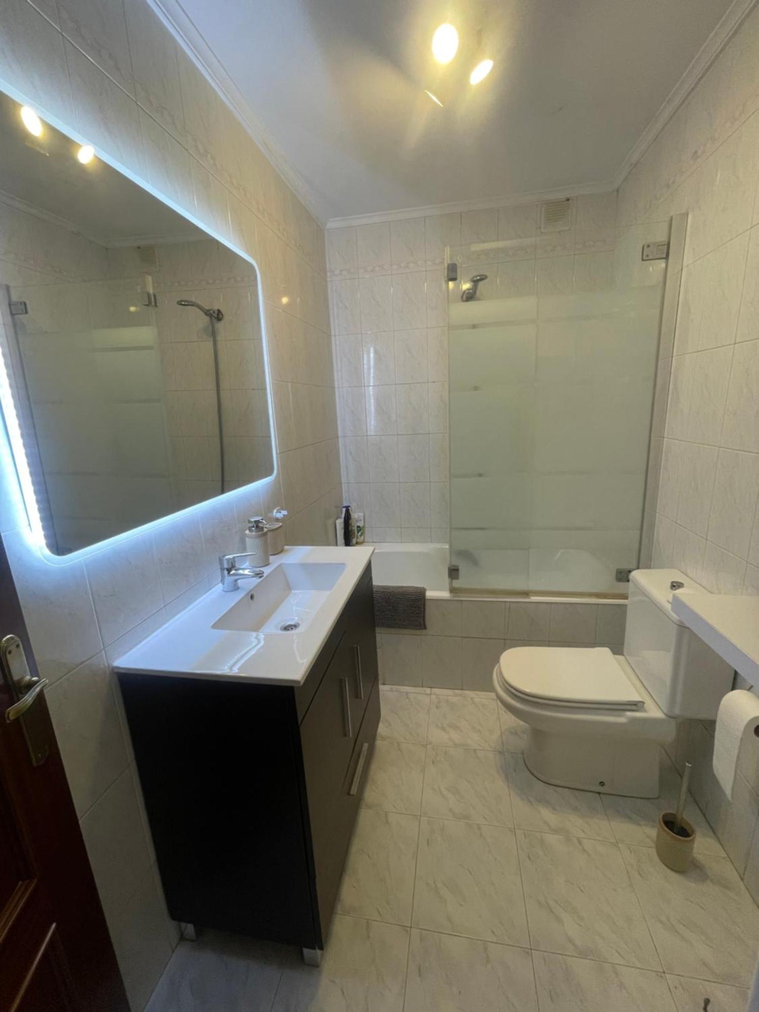 Encantador Apartamento En El Centro De Castro Кастро-Урдиалес Экстерьер фото